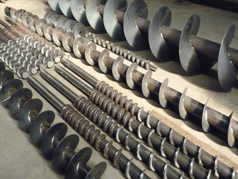 Screw shafts of various sizes